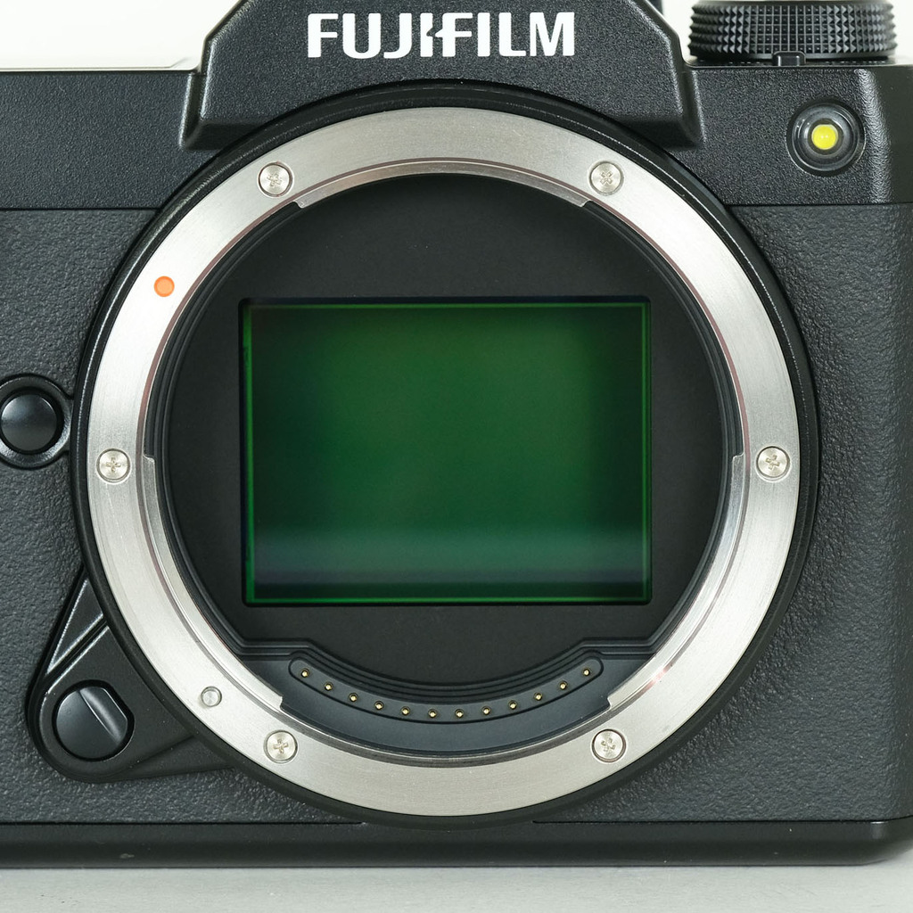 FUJIFILM GFX 50S II