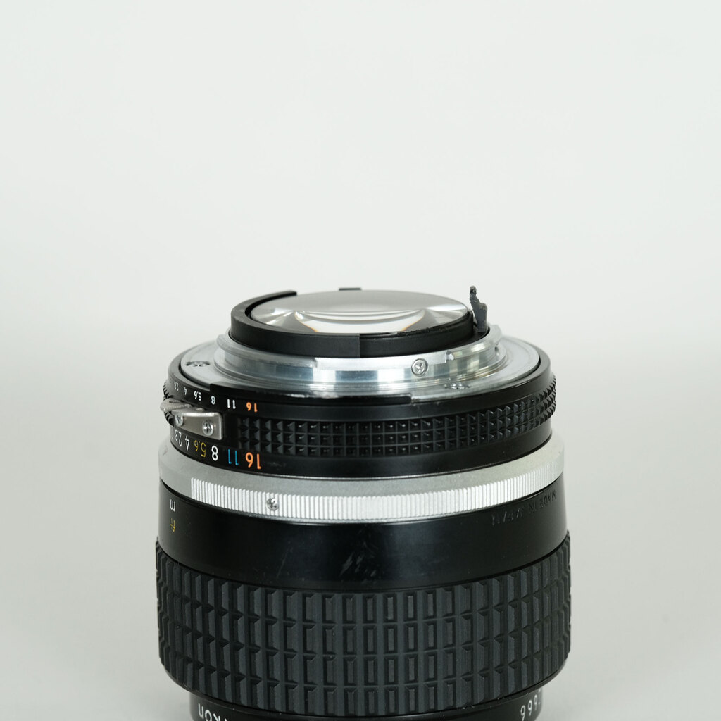 Nikon AI Nikkor 35mm F/1.4S