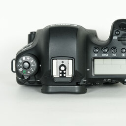 Canon EOS 6D Mark II