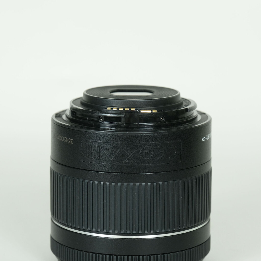Canon EF-S18-55mm F4-5.6 IS STM