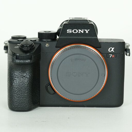【24時間限定】SONY α7R III ILCE-7RM3 / SONY点検済 SONY α7R III （ILCE-7RM3）を徹底解説。作例からおすすめレンズまで