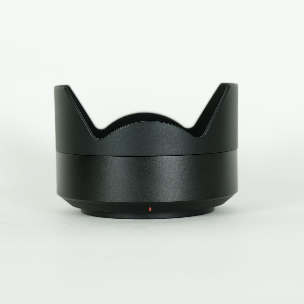 SONY Sonnar T* FE 55mm F1.8 ZA SEL55F18Z SONY Sonnar T* FE 55mm F1.8 ZA SEL55F18Z