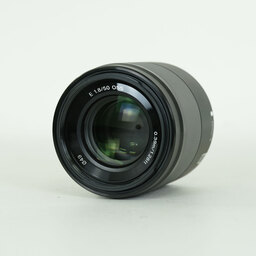 SONY E 50mm F1.8 OSS SEL50F18