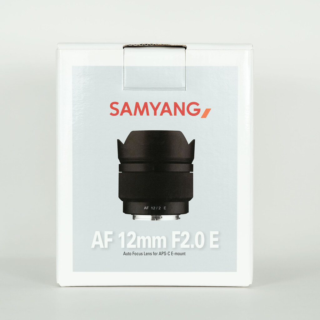 SAMYANG AF 12mm F2.0 E (ソニーE用）