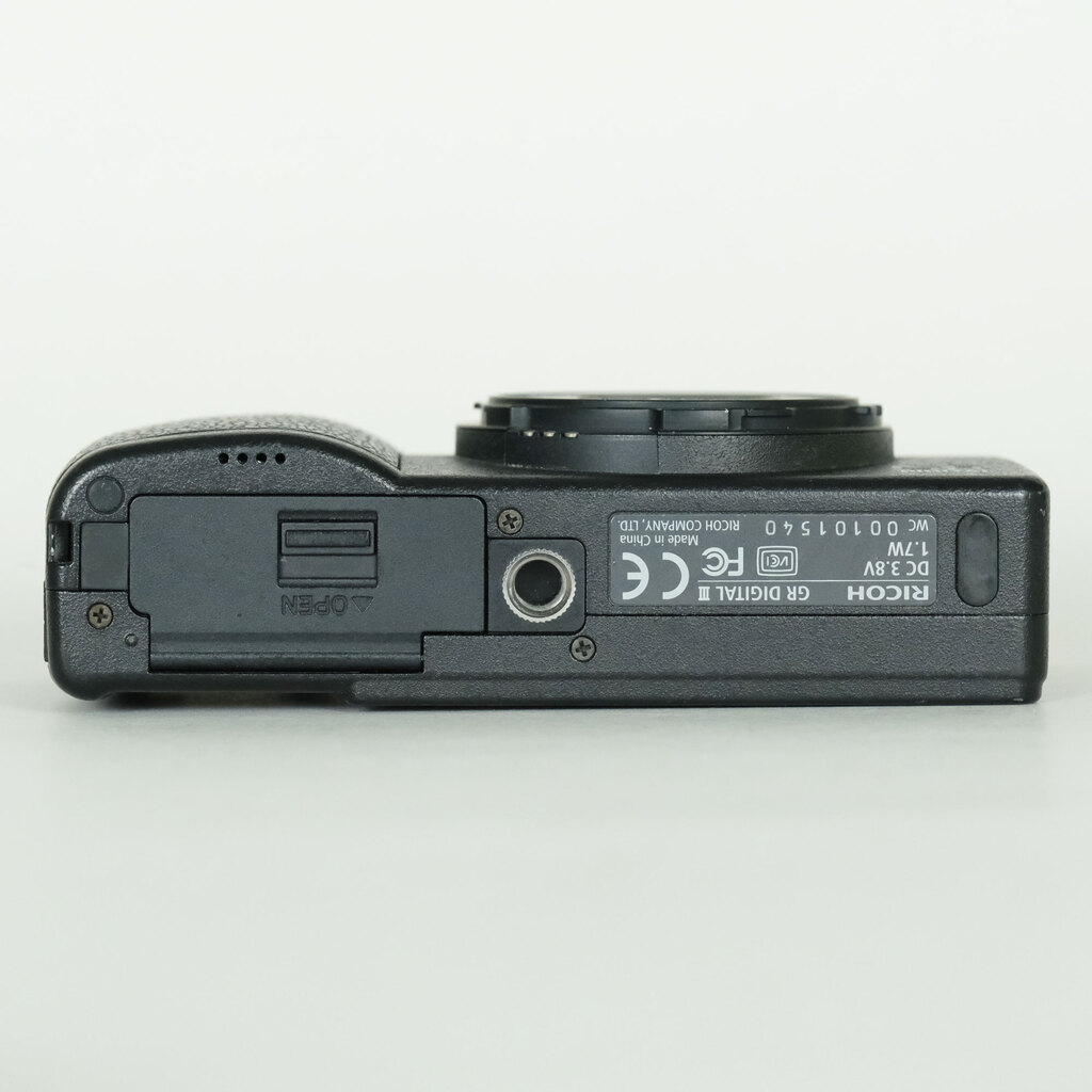 RICOH GR DIGITAL III