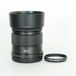Panasonic LUMIX G 42.5mm / F1.7 ASPH. / POWER O.I.S.