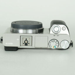 SONY α6000(ILCE-6000) SONY α6000(ILCE-6000)