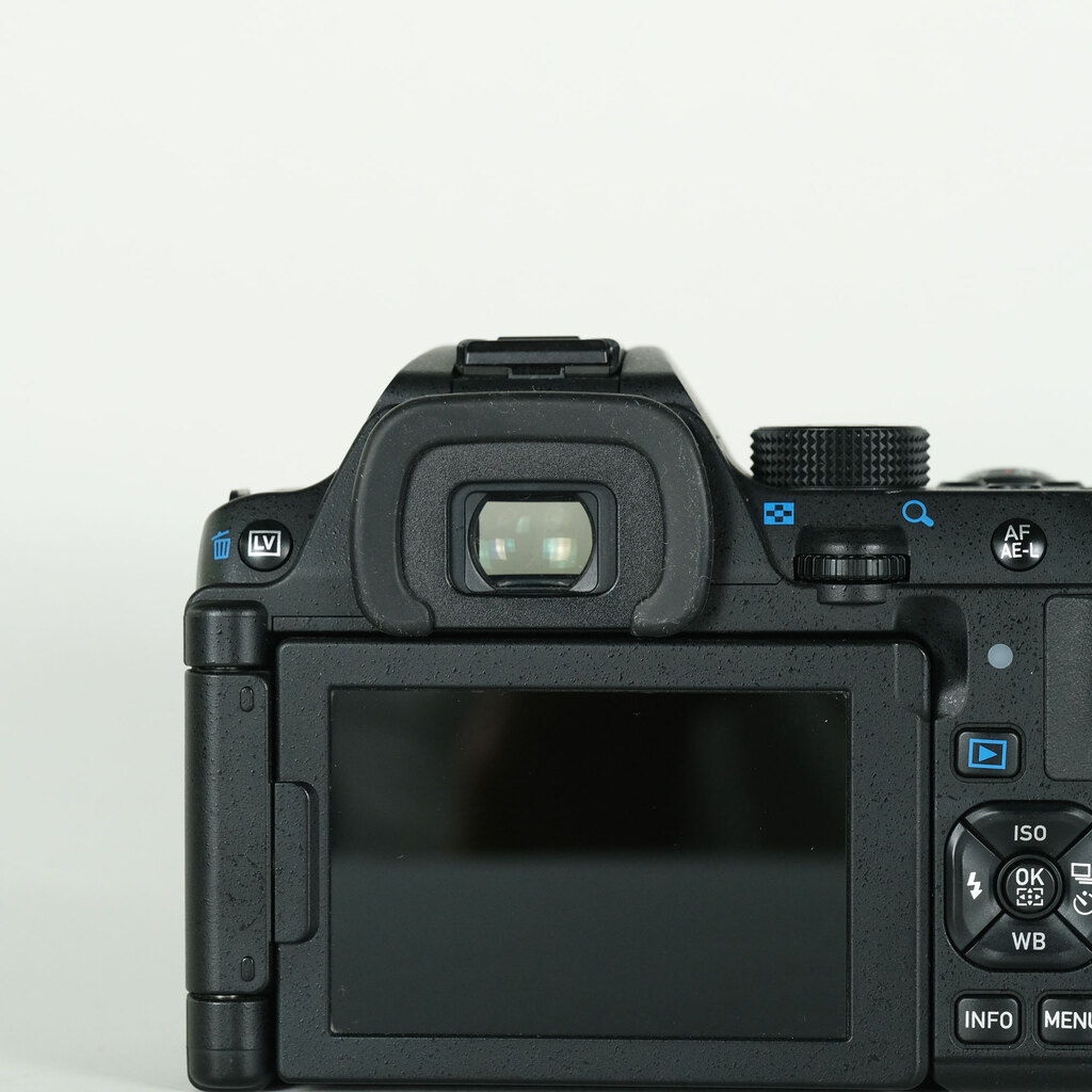 PENTAX K-70