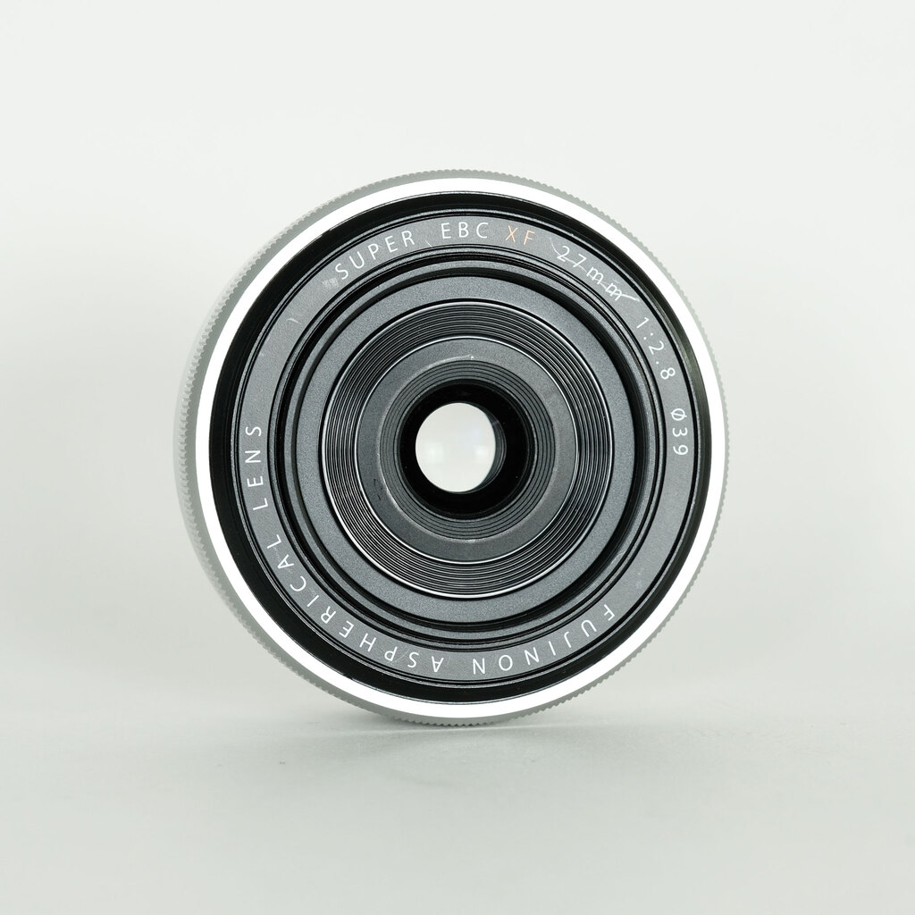 FUJIFILM XF27mm F2.8 シルバー