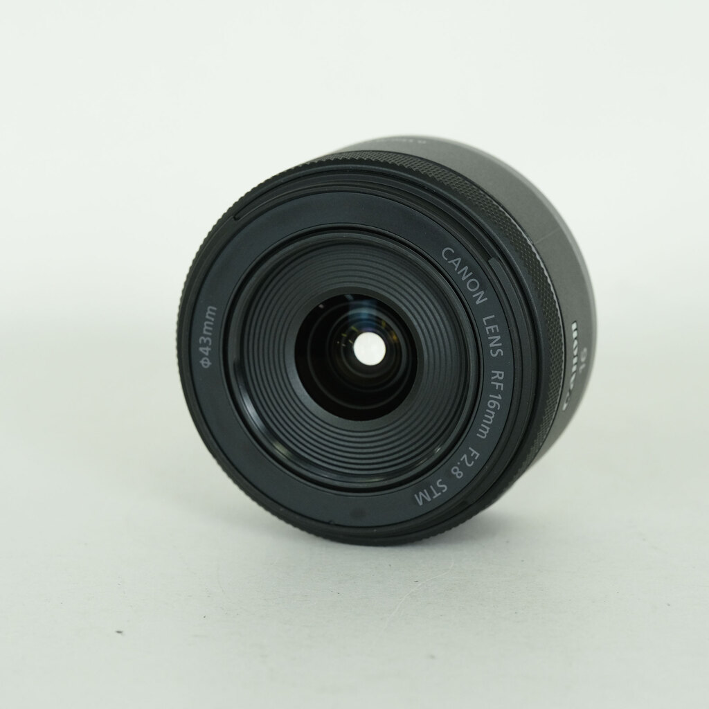 Canon RF16mm F2.8 STM