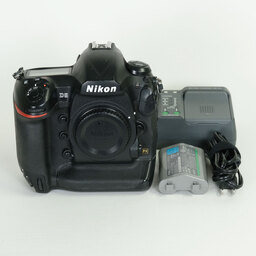 Nikon D5 ボディ（CF-Type）