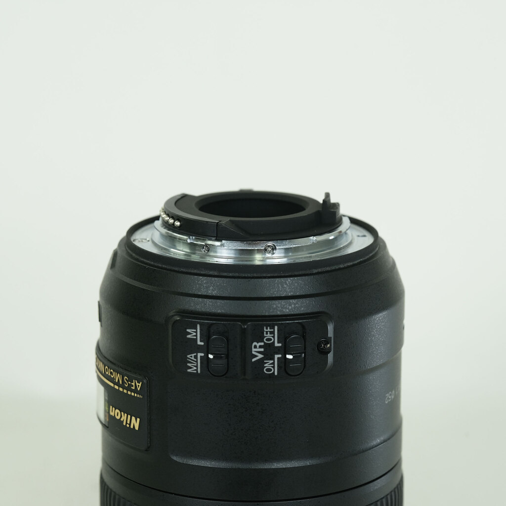 Nikon AF-S DX Micro NIKKOR 85mm F3.5G ED VR