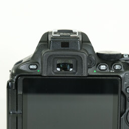 Nikon D5600