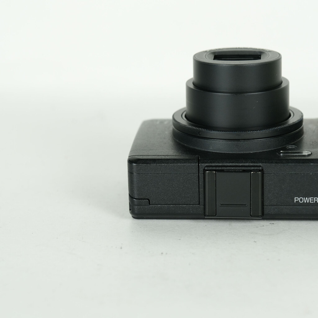 RICOH GR DIGITAL IVの出品 | ONE SCENE（ワンシーン）