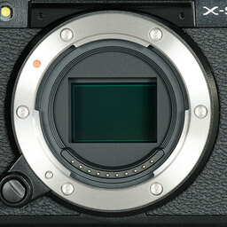 FUJIFILM X-S10
