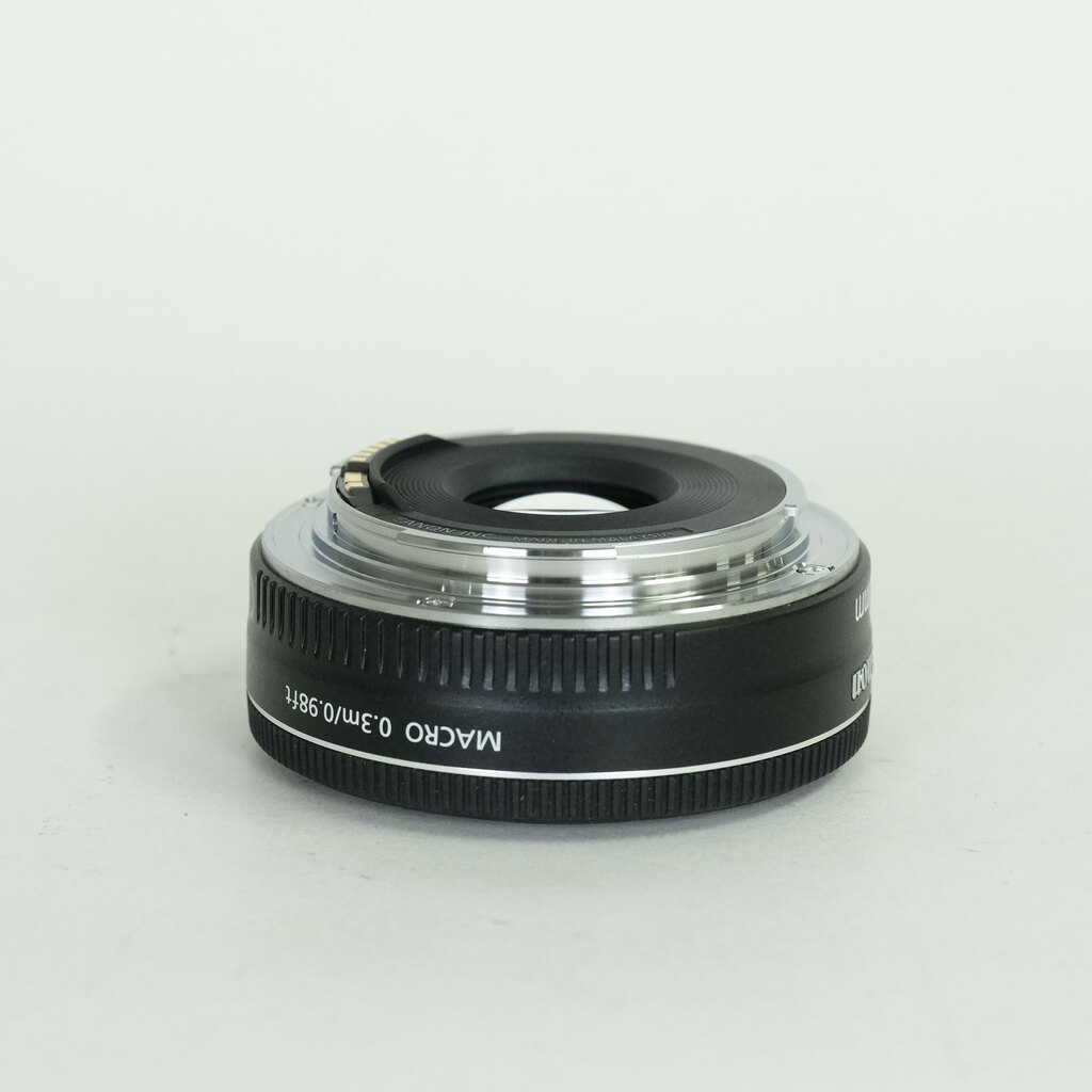 Canon EF40mm F2.8 STM Canon EF40mm F2.8 STM