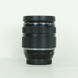 OLYMPUS M.ZUIKO DIGITAL ED 12-40mm F2.8 PRO OLYMPUS M.ZUIKO DIGITAL ED 12-40mm F2.8 PRO