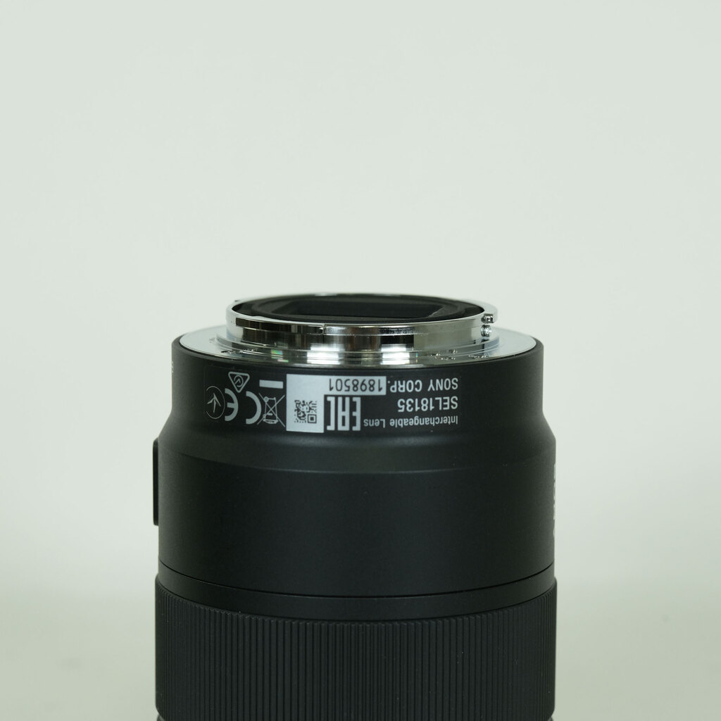 SONY E 18-135mm F3.5-5.6 OSS SEL18135 SONY E 18-135mm F3.5-5.6 OSS SEL18135