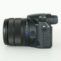 SONY Cyber-shot DSC-RX10M4
