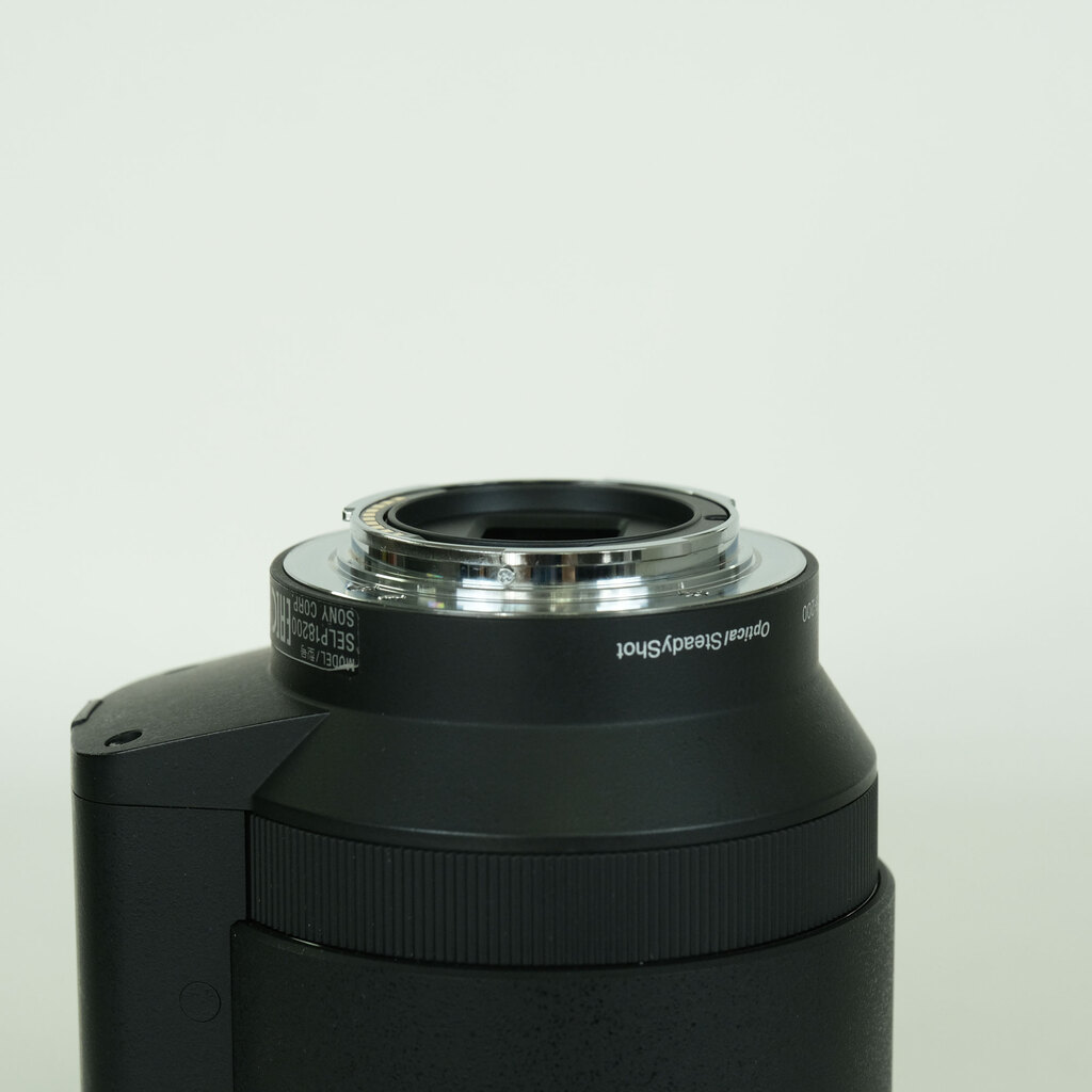 SONY E PZ 18-200mm F3.5-6.3 OSS SELP18200