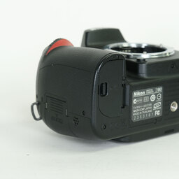 Nikon D90 ボディ