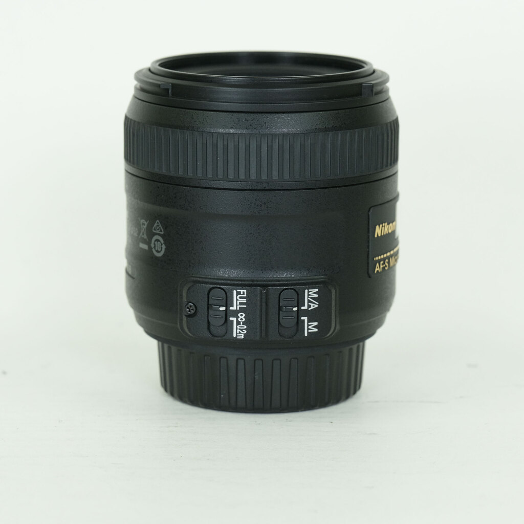 Nikon AF-S DX Micro NIKKOR 40mm f/2.8G