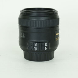 Nikon AF-S DX Micro NIKKOR 40mm f/2.8G