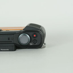 Panasonic LUMIX DC-FT7 オレンジ