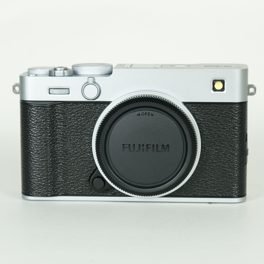 FUJIFILM X-E5 [�{�f�B �V���o�[]