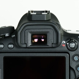 Canon EOS 6D Mark II