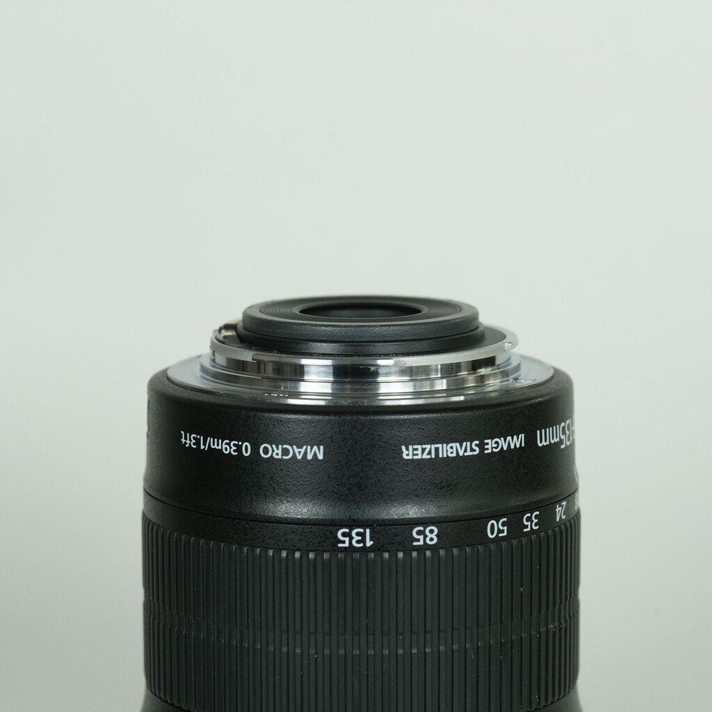 Canon EF-S18-135mm F3.5-5.6 IS STM