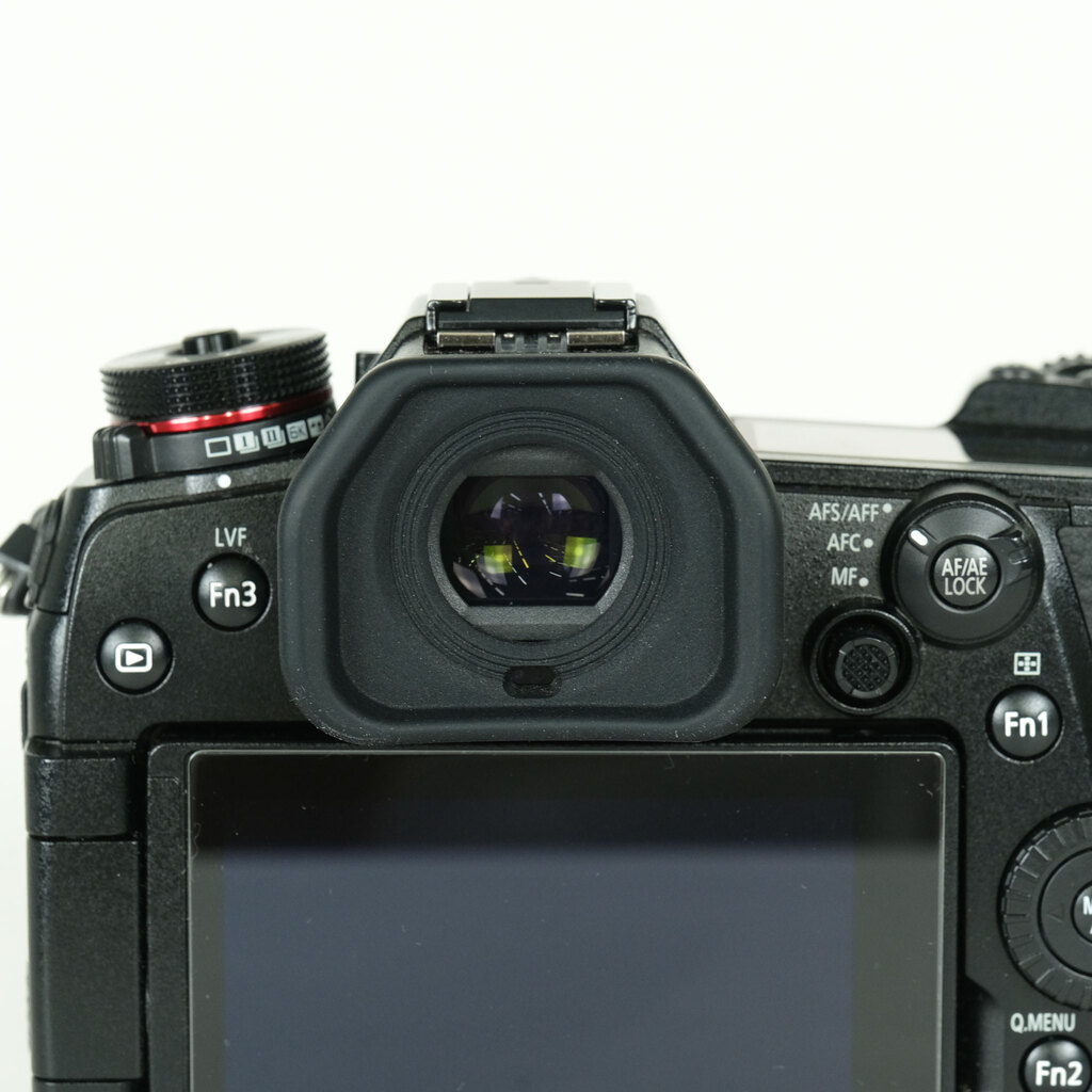 Panasonic LUMIX DC-G9 PROの出品 | ONE SCENE（ワンシーン）