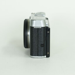 FUJIFILM X-M1 ボディ シルバー