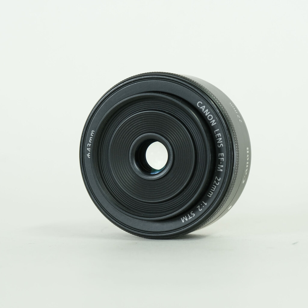Canon EF-M22mm F2 STM