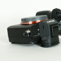 SONY α7 III（ILCE-7M3）