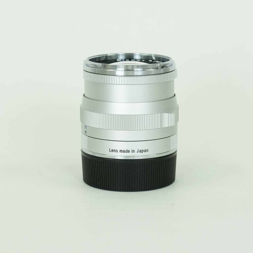 Carl Zeiss Planar T* 2.0/50 ZM シルバー