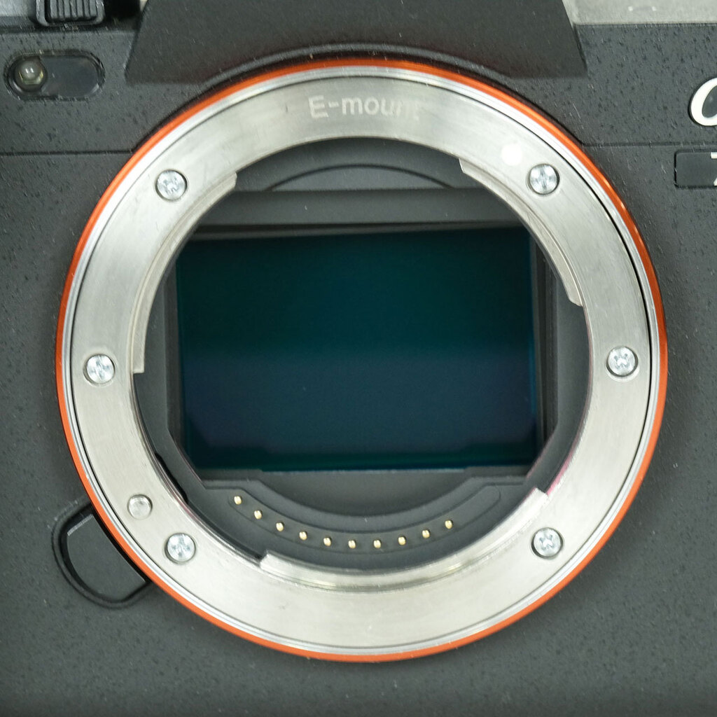 SONY α7 IV（ILCE-7M4）の出品 | ONE SCENE（ワンシーン）