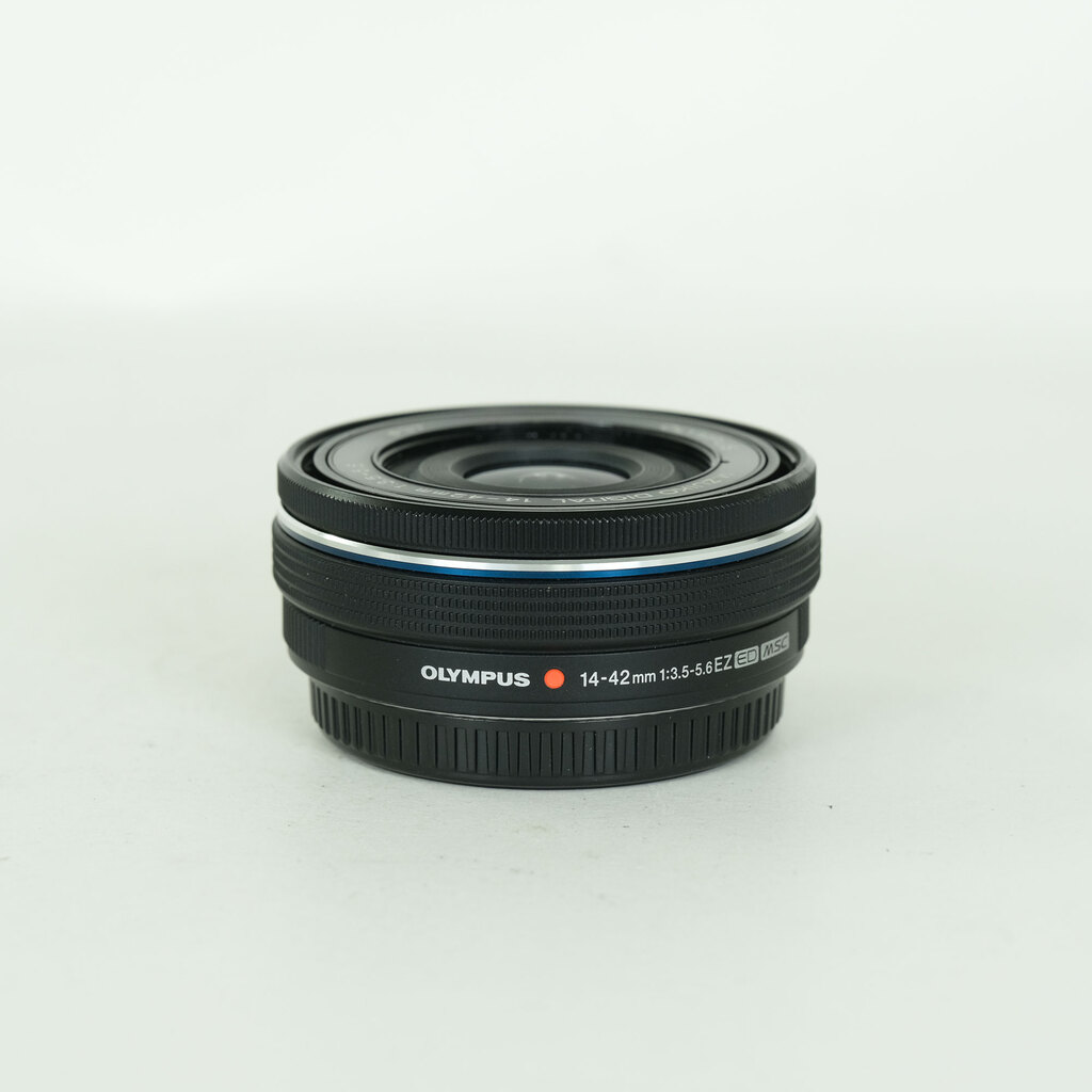 OLYMPUS M.ZUIKO DIGITAL ED 14-42mm F3.5-5.6 EZ ブラック