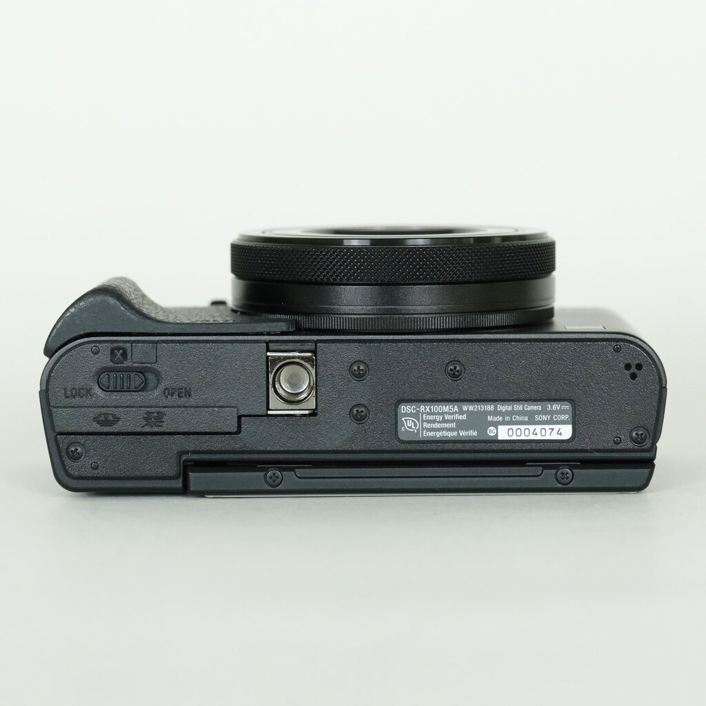 SONY Cyber-shot DSC-RX100M5A