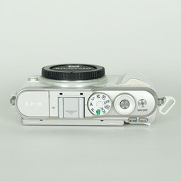 OLYMPUS PEN E-PL10 OLYMPUS PEN E-PL10