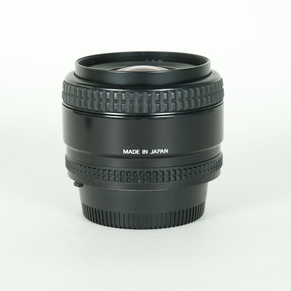 Nikon Ai AF Nikkor 35mm F2D Nikon Ai AF Nikkor 35mm F2D
