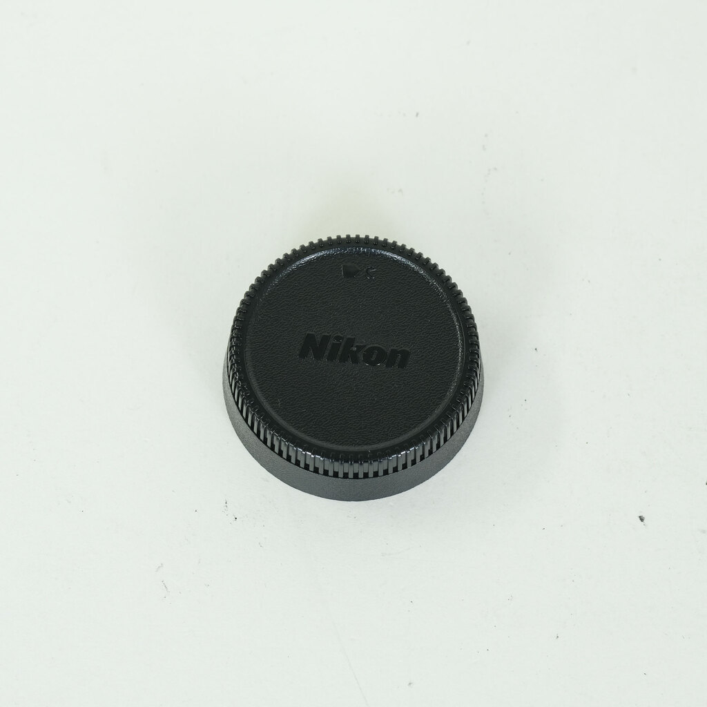 Nikon AF-S DX NIKKOR 18-200mm F3.5-5.6G ED VR II