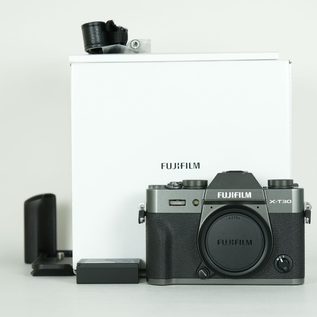 FUJIFILM X-T30 IIIの出品 | ONE SCENE（ワンシーン）