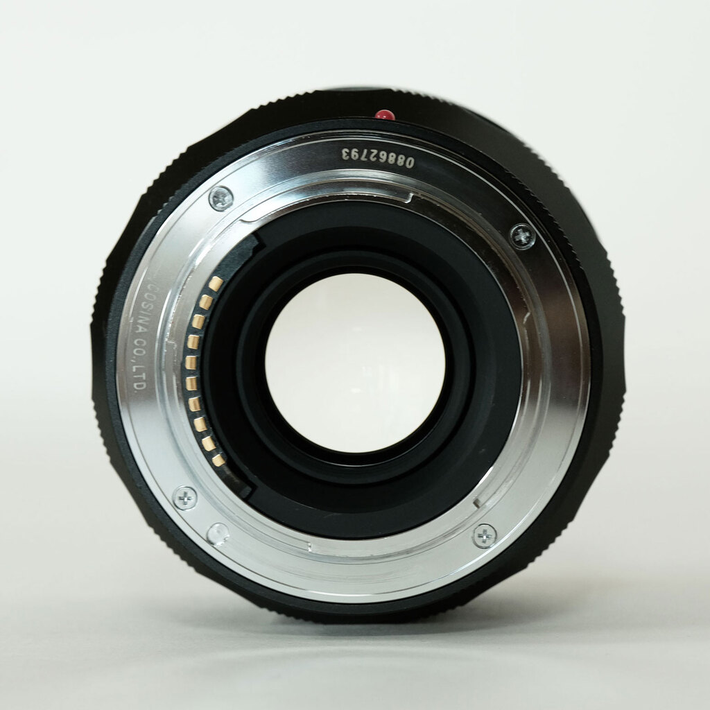 Voigtlander NOKTON 40mm F1.2 Aspherical E-mount (ソニーE用)の出品