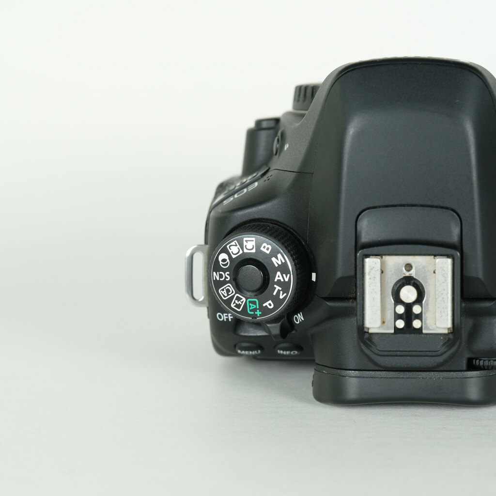 Canon EOS 80D Canon EOS 80D