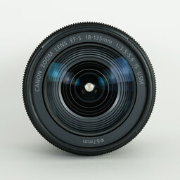 Canon EF-S18-135mm F3.5-5.6 IS USM