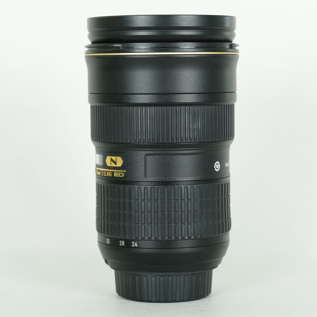 Nikon AF-S NIKKOR 24-70mm f/2.8G ED