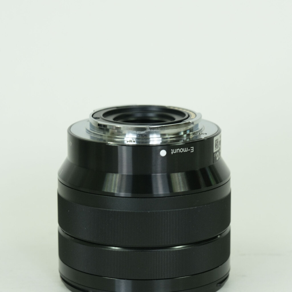 SONY E 10-18mm F4 OSS SEL1018