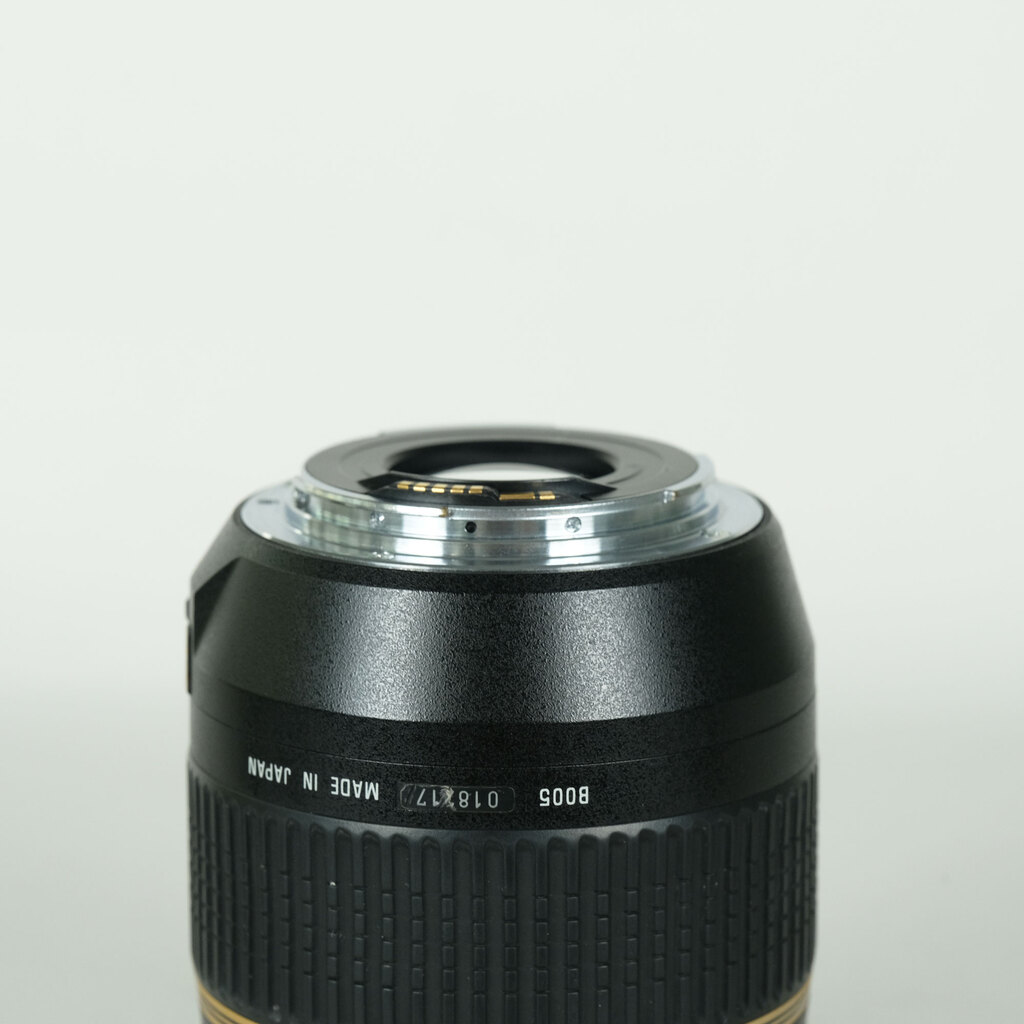 TAMRON SP 17-50mm F2.8 XR DiII VC /Model B005E (キヤノンEF用) TAMRON SP 17-50mm F2.8 XR DiII VC /Model B005E (キヤノンEF用)