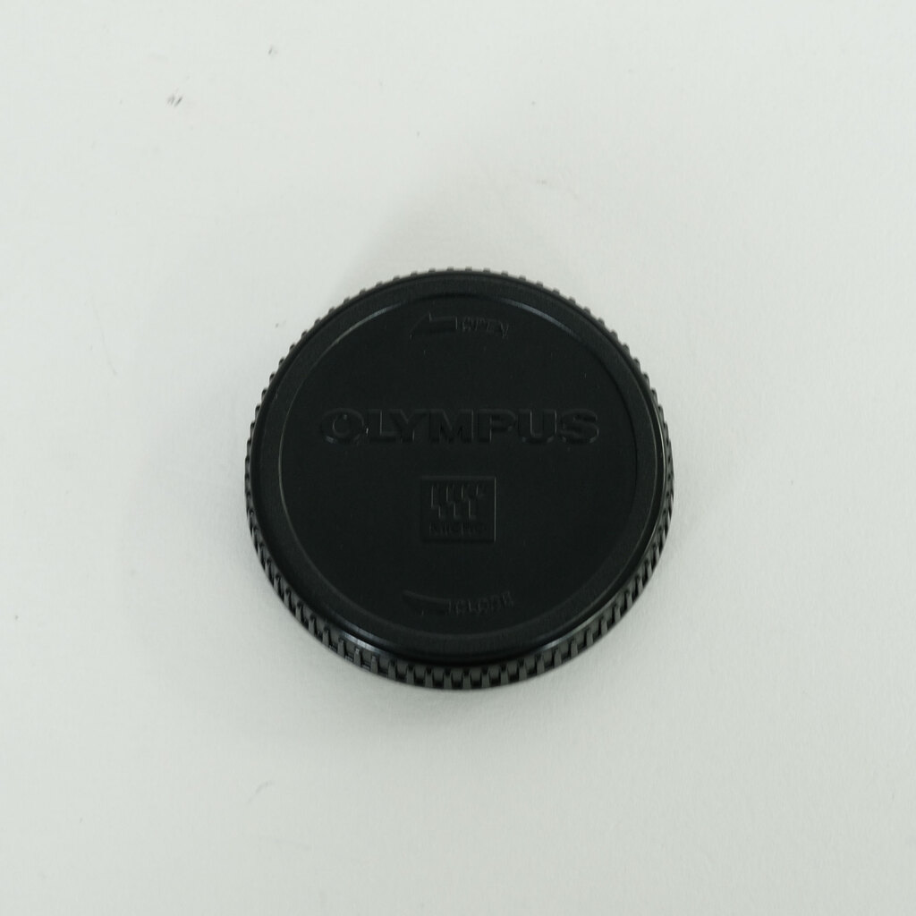 Panasonic LUMIX G VARIO 12-32mm / F3.5-5.6 ASPH. / MEGA O.I.S.